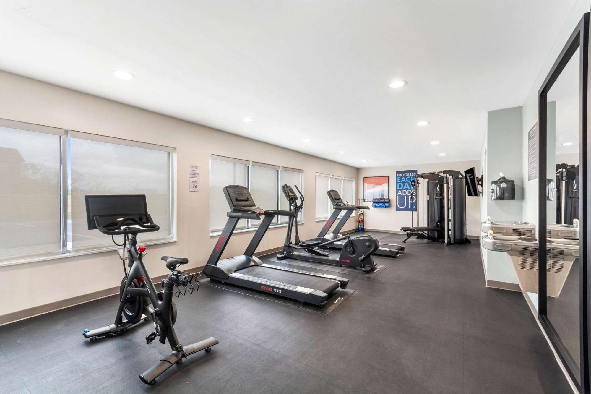 Everhome Suites Lexington - Horse Park Buitenkant foto