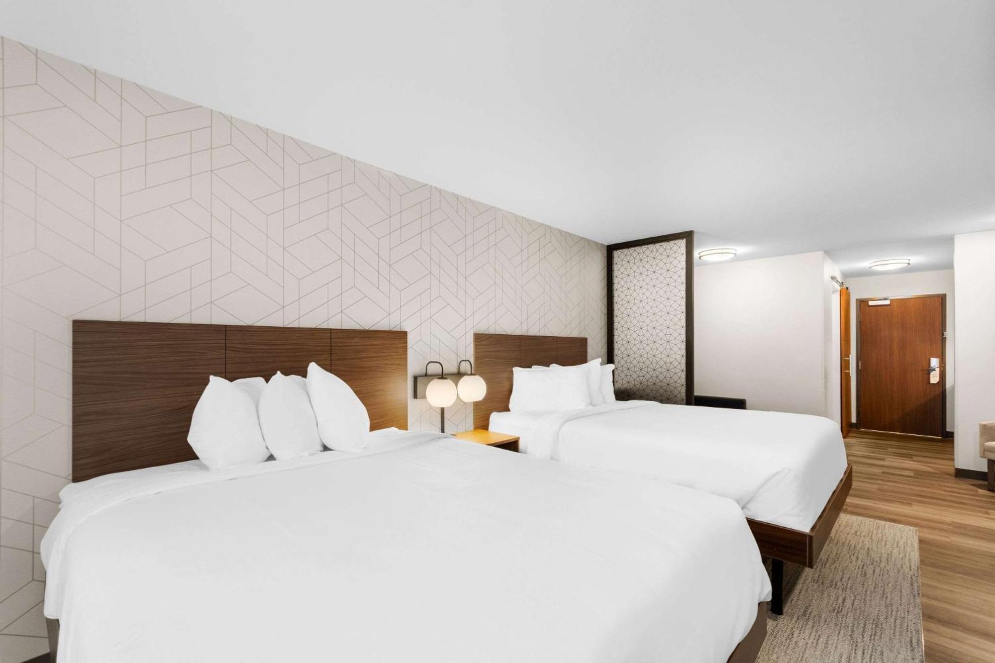 Everhome Suites Lexington - Horse Park Buitenkant foto
